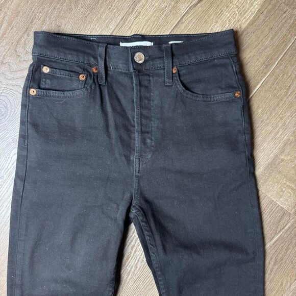 Re/Done | High Rise‎ Crop Button Fly Black Jeans - Picture 6 of 13